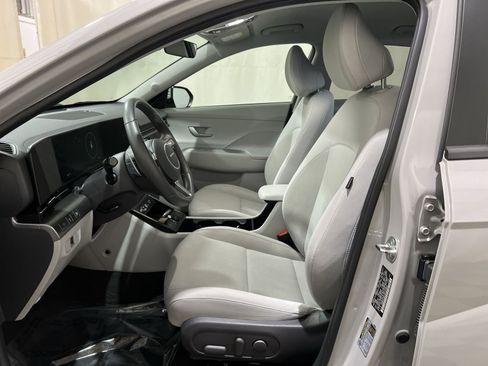 Used 2024 Hyundai Kona SEL w/ Convenience Package AWD/4WD image 18