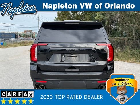 Used 2023 GMC Yukon Denali image 9