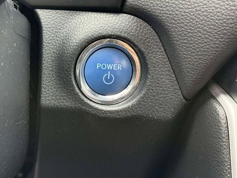 Used 2020 Toyota RAV4 XLE w/ Convenience Package AWD/4WD image 27