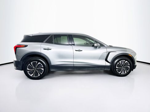 Used 2024 Chevrolet Blazer EV LT AWD/4WD image 10