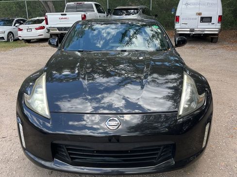 Used 2014 Nissan 370Z Touring w/ Sport Package image 5