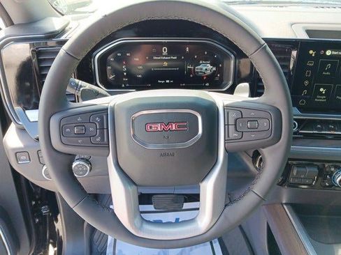 New 2026 GMC Sierra 1500 SLT w/ SLT Premium Plus Package AWD/4WD image 12