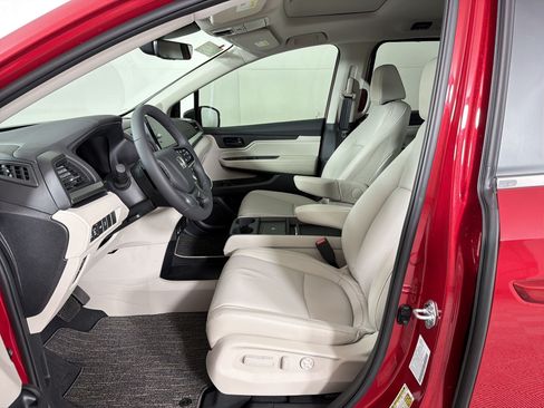 New 2026 Honda Odyssey EX-L image 5