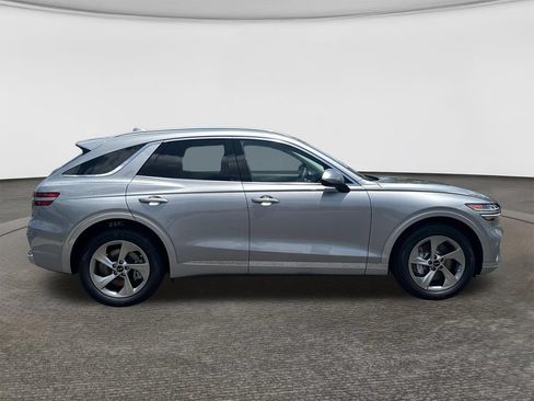 New 2026 Genesis GV70 2.5T AWD/4WD image 9