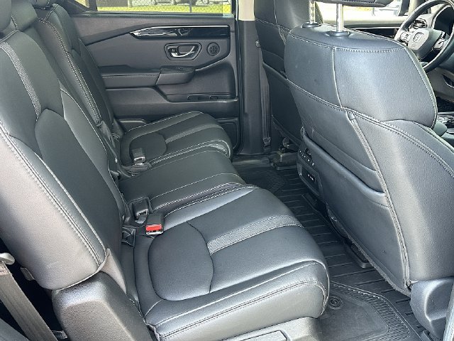 Used 2024 Honda Pilot EX-L image 12