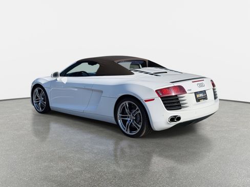 Used 2011 Audi R8 V8 image 7