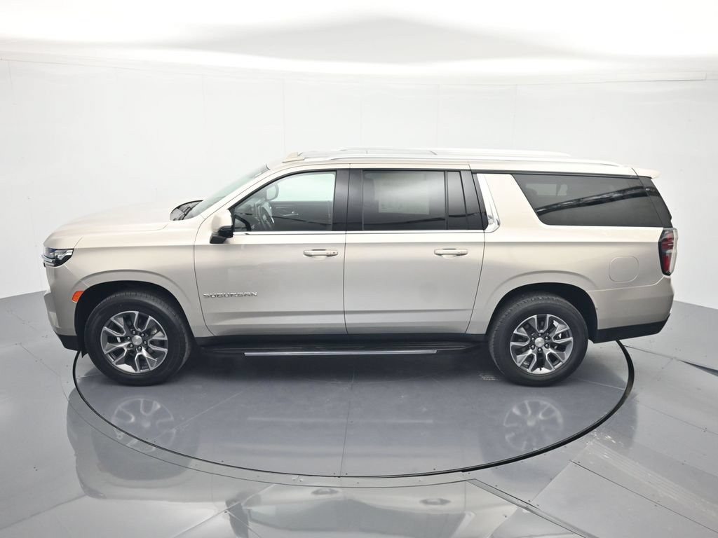 Certified 2024 Chevrolet Suburban LT w/ LT Signature Plus Package AWD/4WD image 39