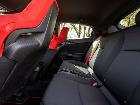 Used 2018 Honda Civic Type R image 24