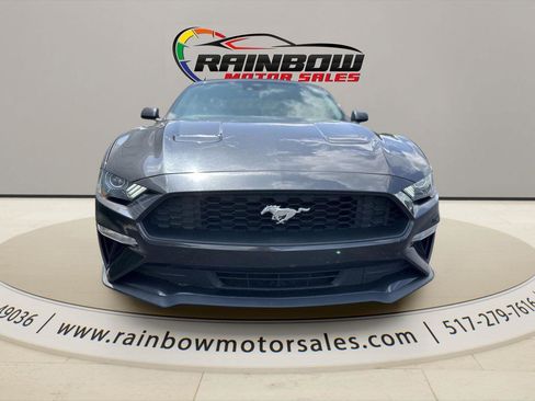 Used 2022 Ford Mustang Premium image 4