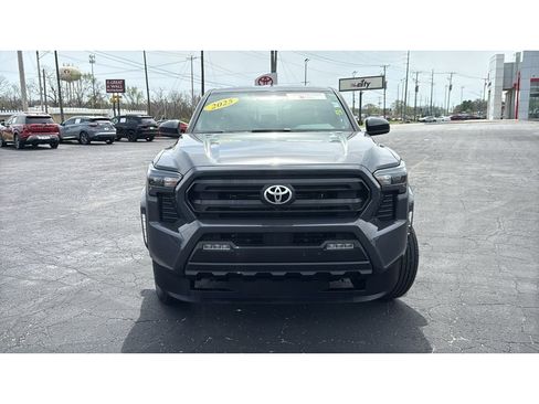 Certified 2025 Toyota Tacoma SR5 w/ SR5 Upgrade Package image 2