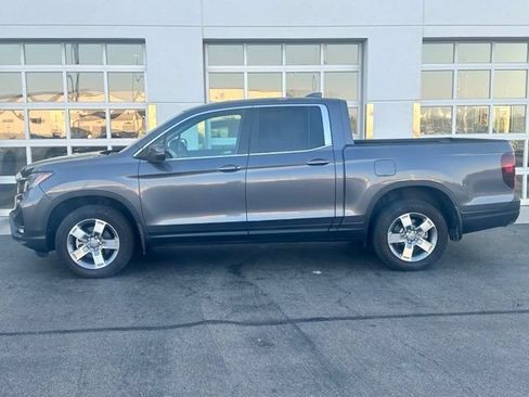Used 2025 Honda Ridgeline RTL image 3