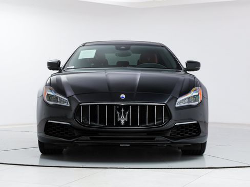 Used 2018 Maserati Quattroporte S GranLusso Q4 AWD/4WD image 8