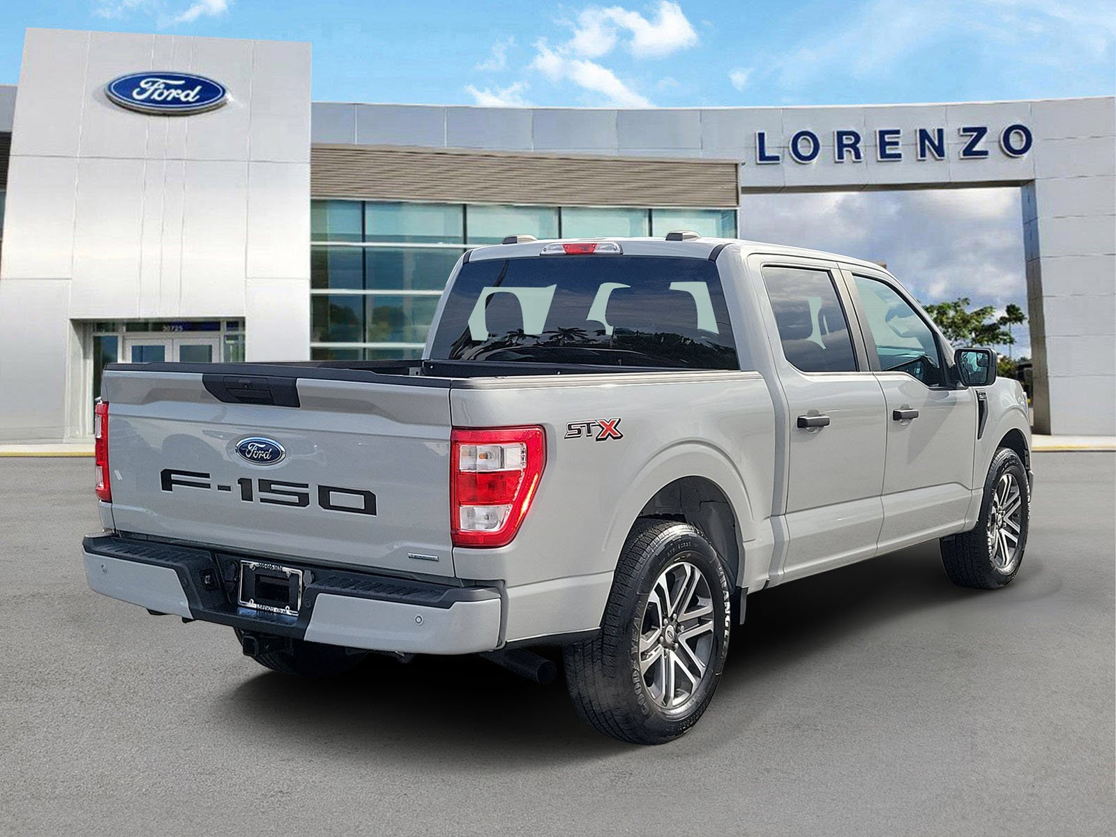 Used 2023 Ford F150 XL w/ STX Appearance Package RWD image 5