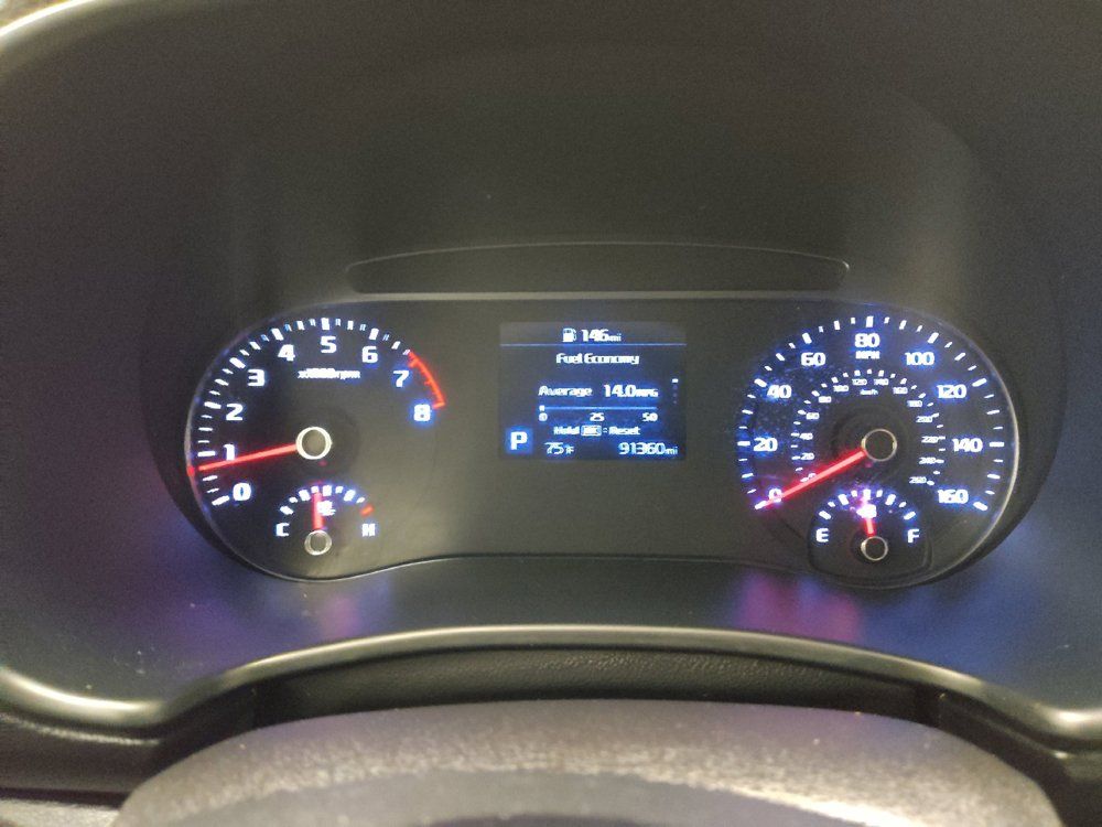Used 2020 Kia Soul LX FWD image 23