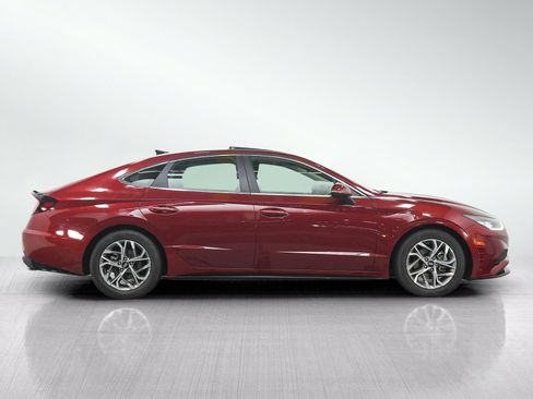 Used 2023 Hyundai Sonata SEL w/ Convenience Package FWD image 6