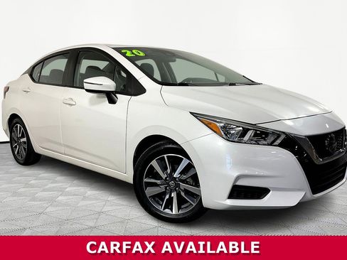 Used 2020 Nissan Versa SV FWD image 3