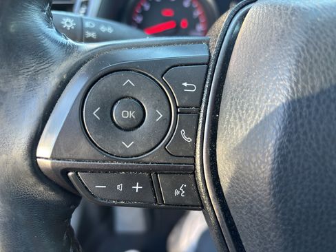 Used 2021 Toyota Camry XSE image 16