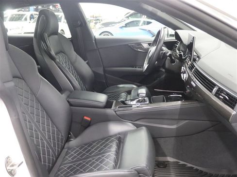Used 2023 Audi S5 Premium Plus w/ Premium Plus Package AWD/4WD image 28