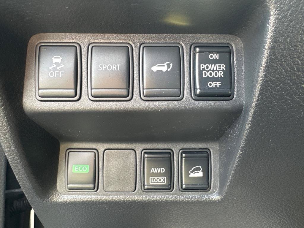 Used 2016 Nissan Rogue SL AWD/4WD image 20