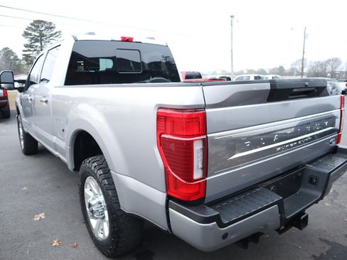 Used 2022 Ford F350 Platinum image 7