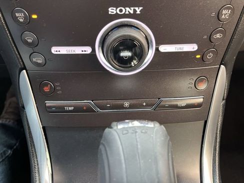Used 2016 Ford Edge Titanium AWD/4WD image 18
