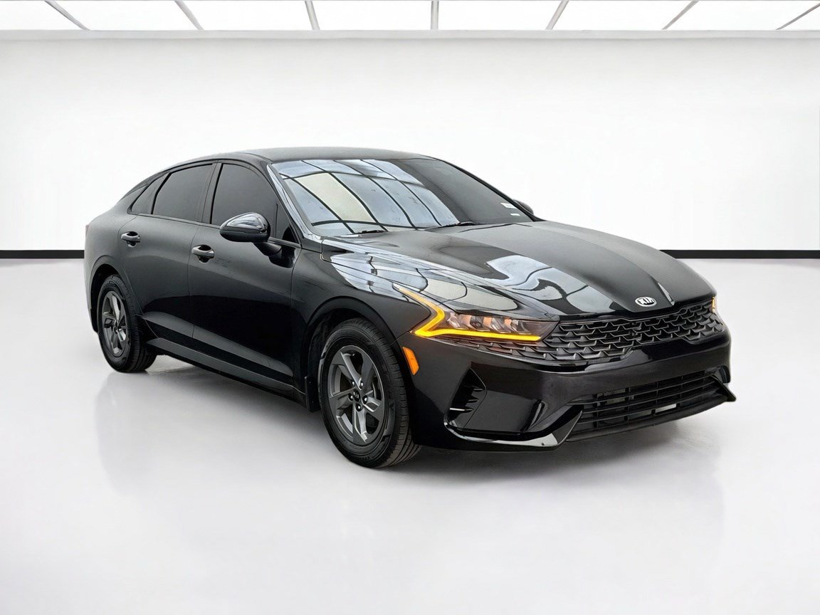 Used 2021 Kia K5 LX FWD image 3