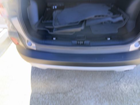 Used 2021 Ford Escape S image 22