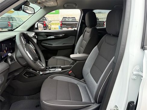 New 2026 Chevrolet TrailBlazer LT w/ Convenience Package image 26
