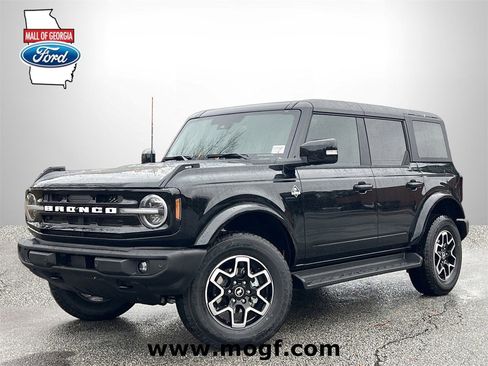 New 2025 Ford Bronco Outer Banks image 1