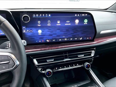 Used 2024 Chevrolet Traverse Z71 w/ LPO, Floor Liner Package image 19