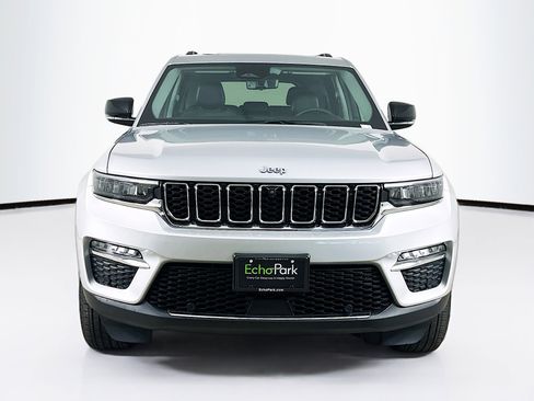 Used 2022 Jeep Grand Cherokee Limited 4xe w/ Luxury Tech Group II AWD/4WD image 2
