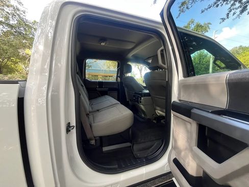 Used 2017 Ford F250 XLT w/ XLT Value Package AWD/4WD image 15