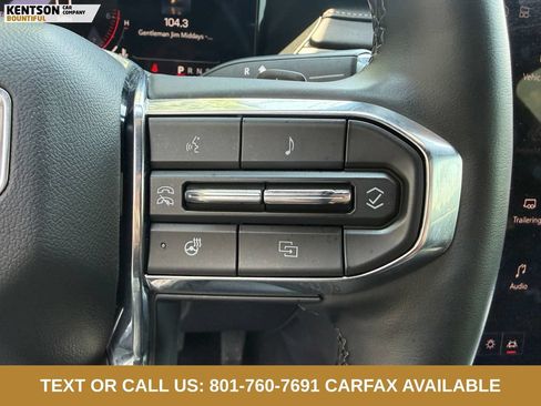 Used 2025 GMC Acadia Elevation w/ Elevation Premium Package AWD/4WD image 17