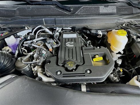 New 2026 RAM 5500 Tradesman w/ Chrome Appearance Group image 17