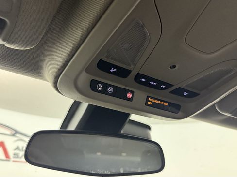 Used 2017 Chevrolet Impala Premier FWD image 26