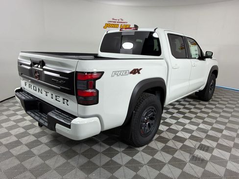 New 2026 Nissan Frontier PRO-4X w/ Pro-4x Convenience Package AWD/4WD image 6