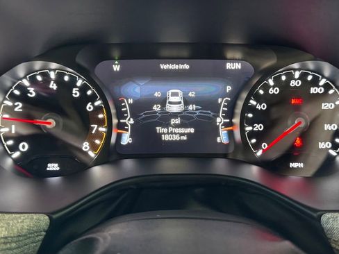 Used 2025 Jeep Compass Latitude AWD/4WD image 27