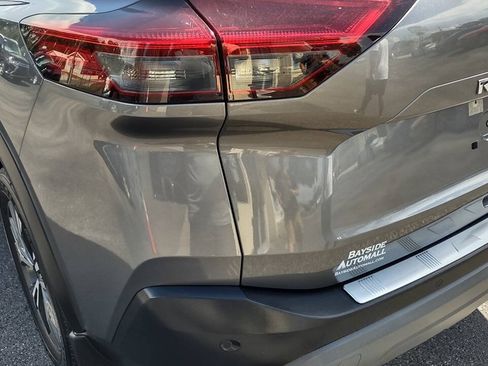 Used 2021 Nissan Rogue SV w/ Premium Package AWD/4WD image 27