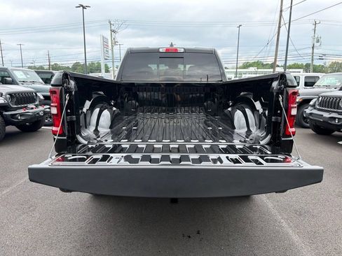 New 2026 RAM 1500 Express AWD/4WD image 21