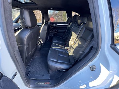 Used 2016 Porsche Cayenne GTS image 46