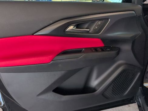 New 2026 Chevrolet Equinox EV RS image 15