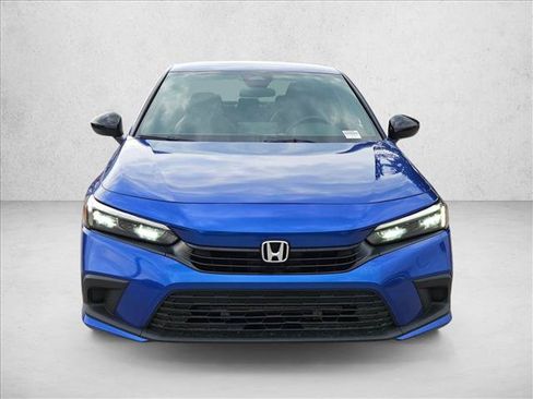 Used 2023 Honda Civic Sport image 2