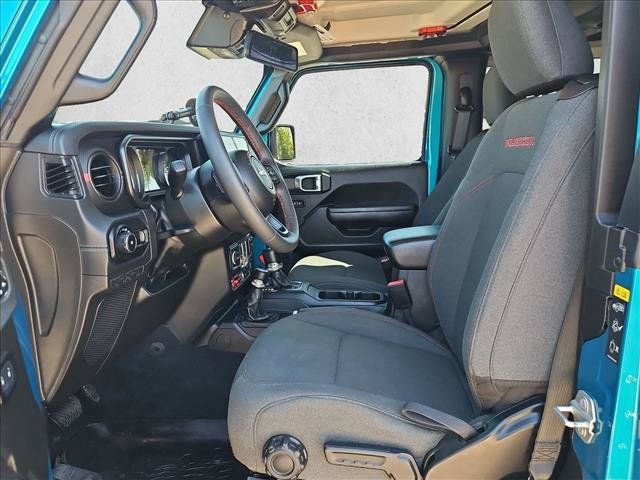 Used 2024 Jeep Wrangler Rubicon w/ Convenience Group AWD/4WD image 14