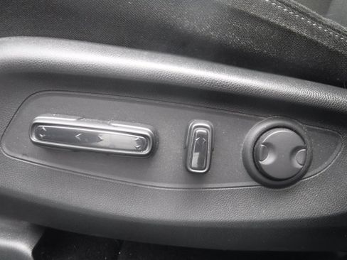 Used 2024 Honda CR-V EX image 17