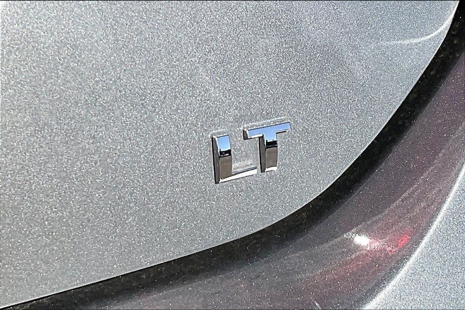 Used 2024 Chevrolet Malibu LT FWD image 10