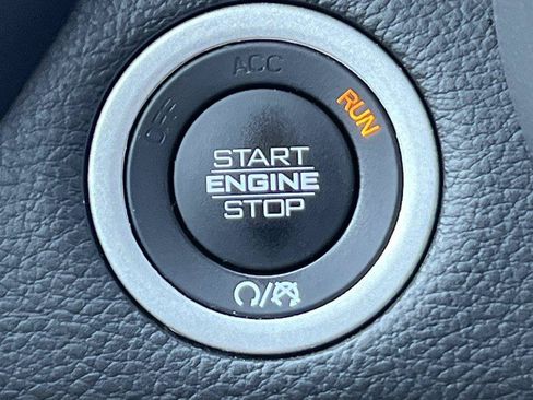 Used 2022 RAM 1500 Big Horn AWD/4WD image 31