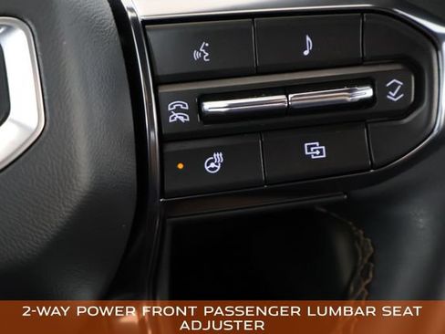 Used 2026 GMC Terrain AT4 w/ Convenience Package III AWD/4WD image 32
