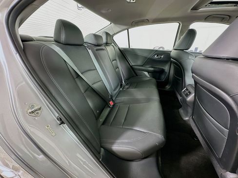 Used 2013 Honda Accord EX-L image 34