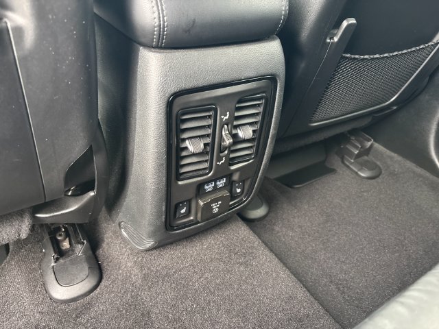 Used 2022 Dodge Durango GT AWD/4WD image 14