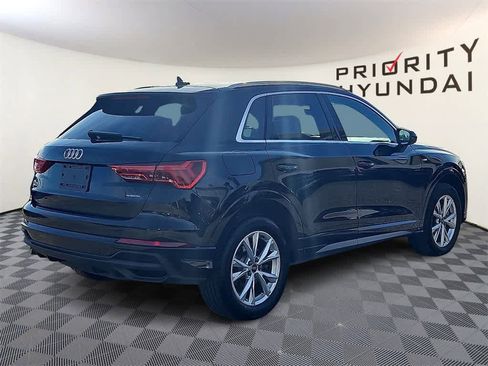 Used 2024 Audi Q3 2.0T Premium image 4